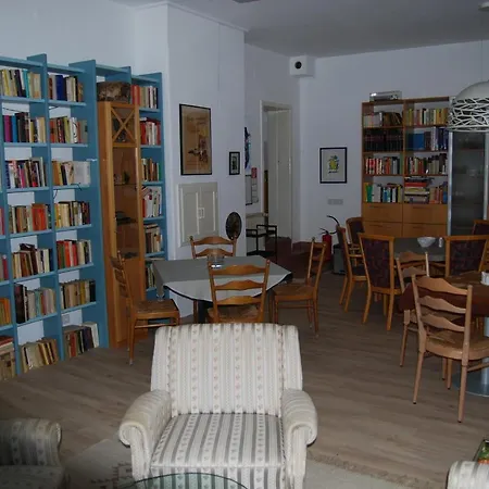 Apartman Apartment Picasso Lychen
